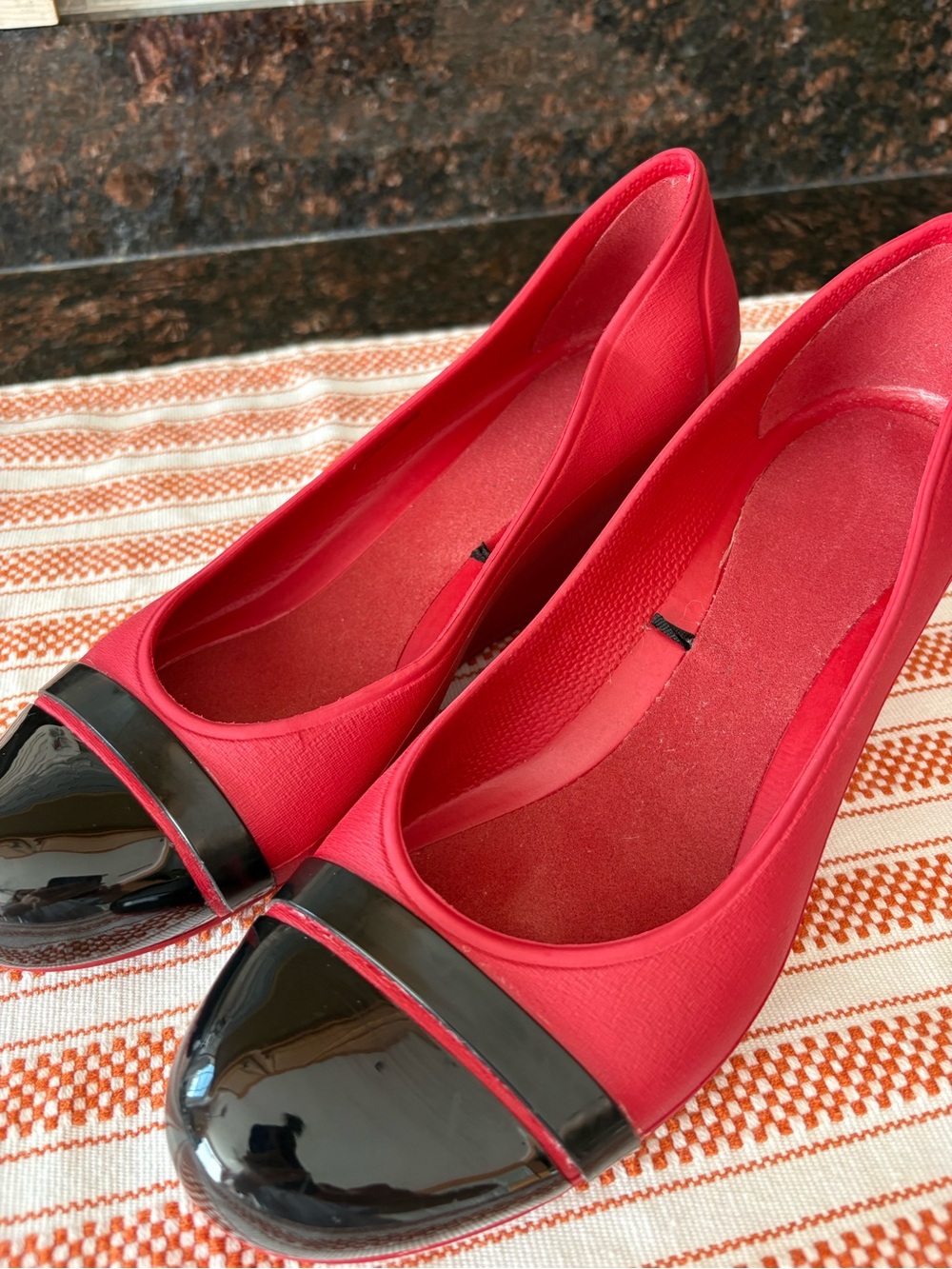 CROCS Red wedge heels with Black Patent Cap Toe
